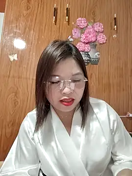 Snapshot of Cover-baa chatting on February 23, 2026, 1:51 am Cover-baa online show from February 23, 2026, 1:51 am