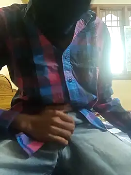 Shadow Guy online show from November 26, 2025, 10:37 am