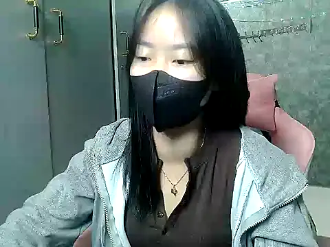 Hellen2999 online show from January 8, 2026, 3:34 am