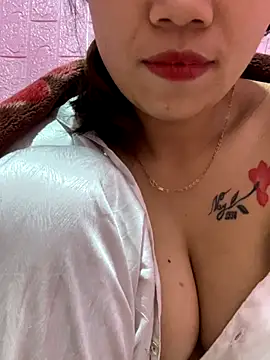 Baby-sexyy online show from December 18, 2025, 2:21 pm