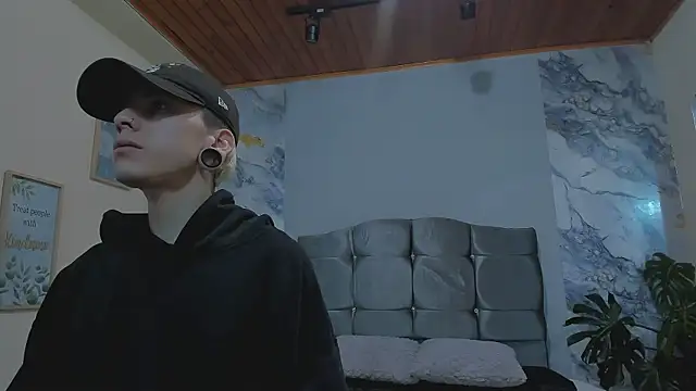 James Adams 01 online show from February 25, 2026, 11:43 am