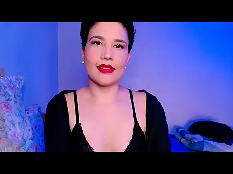 luadonna online show from December 1, 2025, 5:36 pm