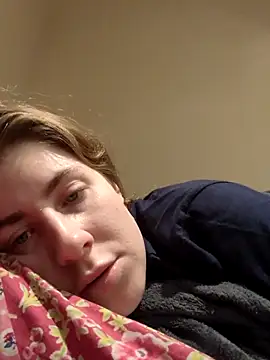 Snapshot of hotwetvix chatting on November 18, 2025, 9:45 am hotwetvix online show from November 18, 2025, 9:45 am