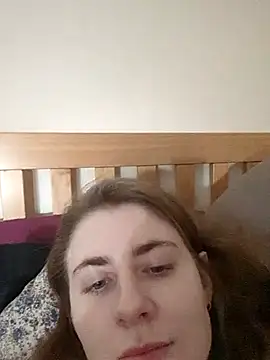 Snapshot of hotwetvix chatting on November 20, 2025, 9:21 am hotwetvix online show from November 20, 2025, 9:21 am