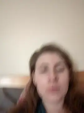 Snapshot of hotwetvix chatting on November 21, 2025, 10:25 am hotwetvix online show from November 21, 2025, 10:25 am