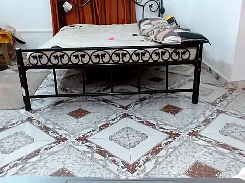 raveena hot online show from January 16, 2026, 2:21 pm