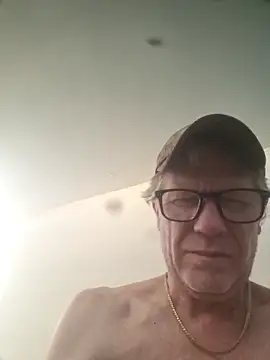 Hardwarelane67 online show from April 9, 2026, 2:46 am