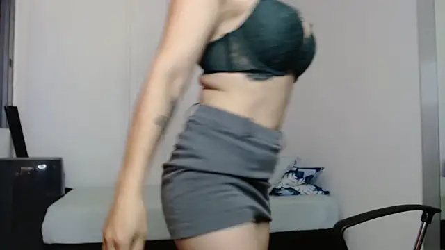 Annie Cervantez online show from July 1, 2026, 10:26 am