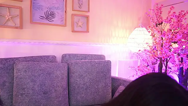 MeganLowell online show from February 20, 2026, 7:05 pm