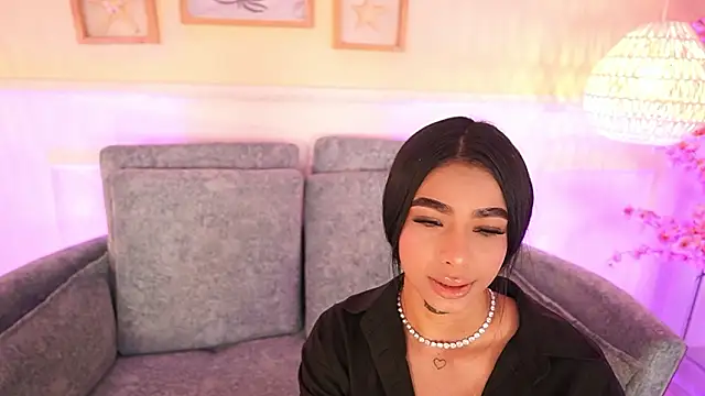 MeganLowell online show from February 2, 2026, 7:24 pm