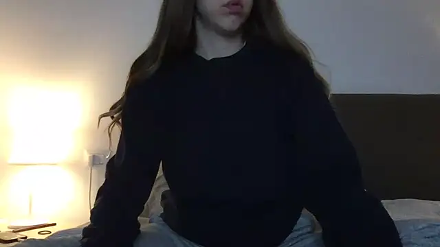 Snapshot of Martimartinaxx chatting on March 9, 2026, 9:18 pm Martimartinaxx online show from March 9, 2026, 9:18 pm