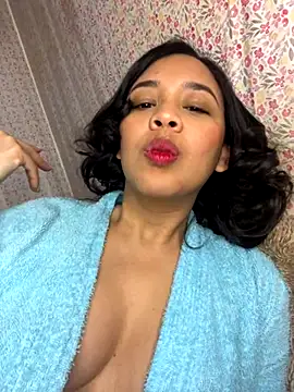 Esmerald 1111 online show from December 4, 2025, 8:46 am