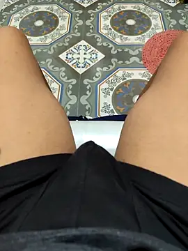 Snapshot of delhi_desires chatting on November 21, 2025, 2:27 pm delhi desires online show from November 21, 2025, 2:27 pm