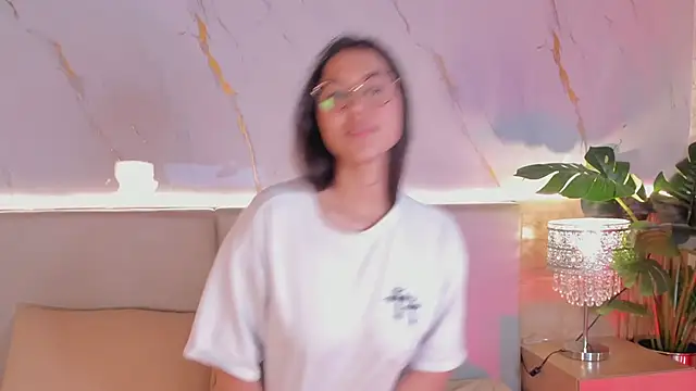 Snapshot of Sofi_castro12 chatting on November 22, 2025, 3:49 am Sofi castro12 online show from November 22, 2025, 3:49 am