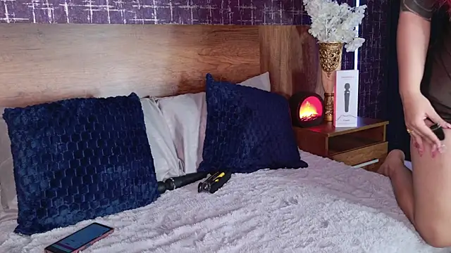 Snapshot of bella_mush chatting on March 2, 2026, 12:56 pm bella mush online show from March 2, 2026, 12:56 pm