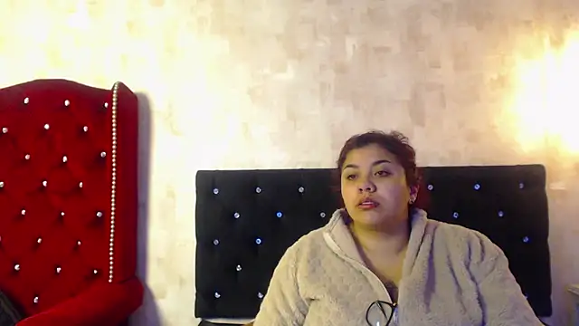 Snapshot of danna_garza chatting on November 25, 2025, 4:35 am danna garza online show from November 25, 2025, 4:35 am