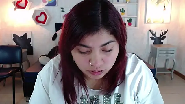 Snapshot of danna_garza chatting on February 15, 2026, 5:30 am danna garza online show from February 15, 2026, 5:30 am