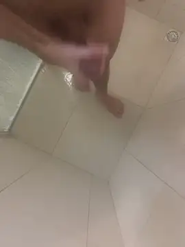 tolv30 online show from November 26, 2025, 12:43 am