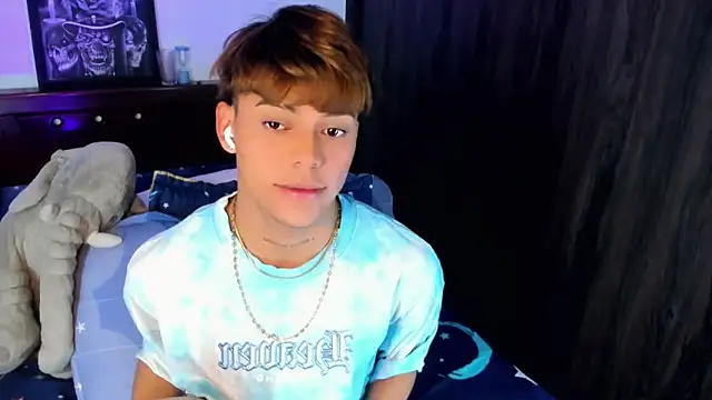 Snapshot of Jin_kougasaki chatting on November 27, 2025, 2:56 am Jin kougasaki online show from November 27, 2025, 2:56 am