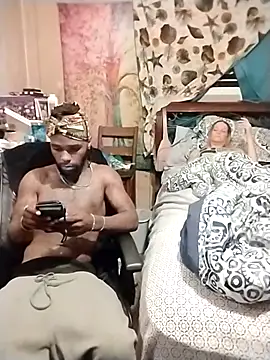 Faevaca38  online show from November 28, 2025, 1:06 am