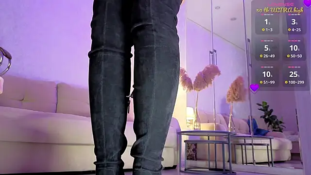   Fox   online show from November 3, 2025, 5:05 pm