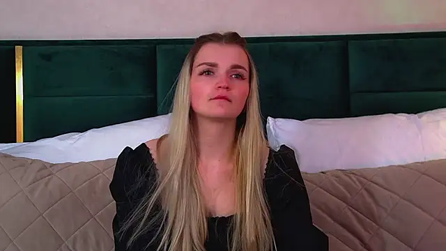 Snapshot of AnnyRaii chatting on January 17, 2026, 6:22 pm AnnyRaii online show from January 17, 2026, 6:22 pm