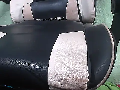 Snapshot of localboybbsr chatting on February 27, 2026, 7:35 pm localboybbsr online show from February 27, 2026, 7:35 pm