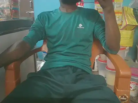 Snapshot of localboybbsr chatting on February 11, 2026, 7:19 am localboybbsr online show from February 11, 2026, 7:19 am