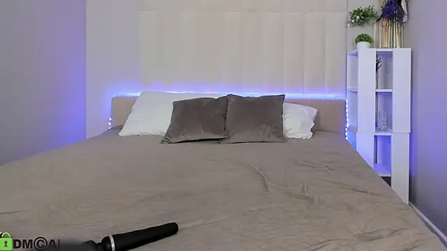 LiraRevery online show from March 27, 2026, 11:16 pm