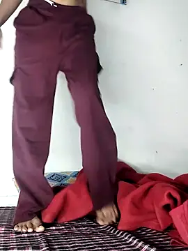 Snapshot of Charu076 chatting on November 25, 2025, 4:07 pm Charu076 online show from November 25, 2025, 4:07 pm