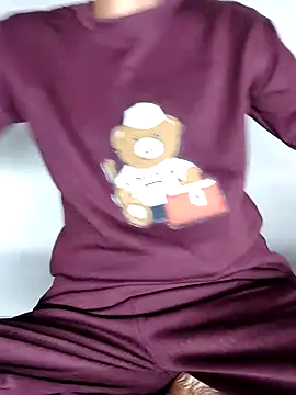 Snapshot of Charu076 chatting on November 27, 2025, 4:29 pm Charu076 online show from November 27, 2025, 4:29 pm