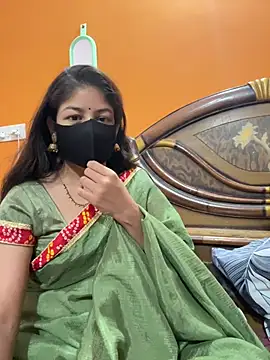 cutestpearl online show from March 31, 2026, 7:16 pm