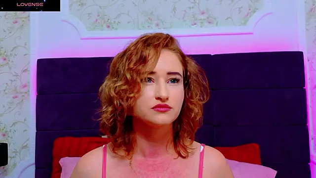 AlissaDrake  online show from November 26, 2025, 5:07 am