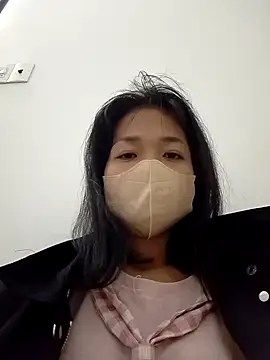 Snapshot of PamPii2x chatting on November 19, 2025, 10:43 pm PamPii2x online show from November 19, 2025, 10:43 pm