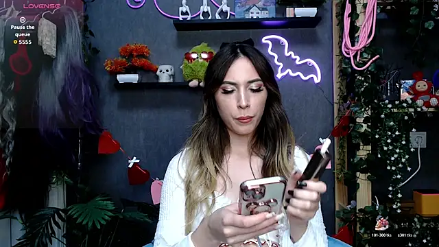 AnaFiks online show from November 19, 2025, 7:58 pm