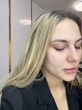 Snapshot of Chloe_GraceeX chatting on February 27, 2026, 5:46 pm Chloe GraceeX online show from February 27, 2026, 5:46 pm