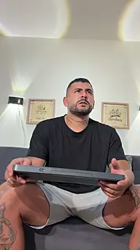 david10kc online show from April 1, 2026, 1:30 am