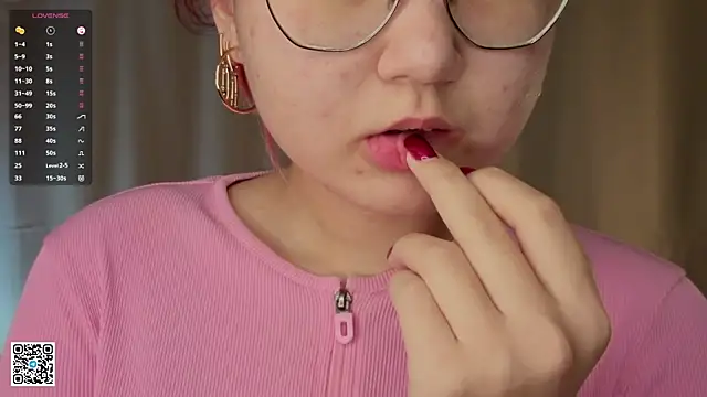 Snapshot of PatrickStimac chatting on November 25, 2025, 4:13 am PatrickStimac online show from November 25, 2025, 4:13 am