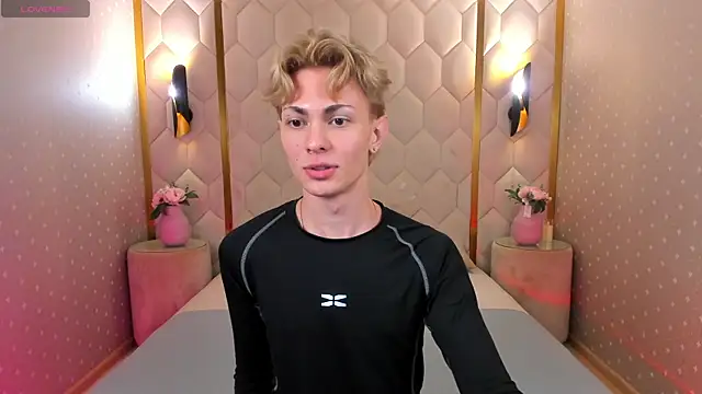 Snapshot of Even_Vrot chatting on November 21, 2025, 7:46 pm Even Vrot online show from November 21, 2025, 7:46 pm