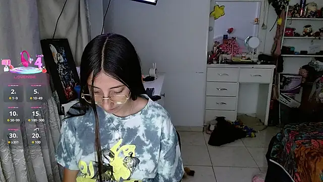 Nanylux online show from December 16, 2025, 3:00 am