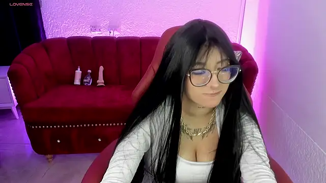 yuyu m online show from December 22, 2025, 12:49 pm