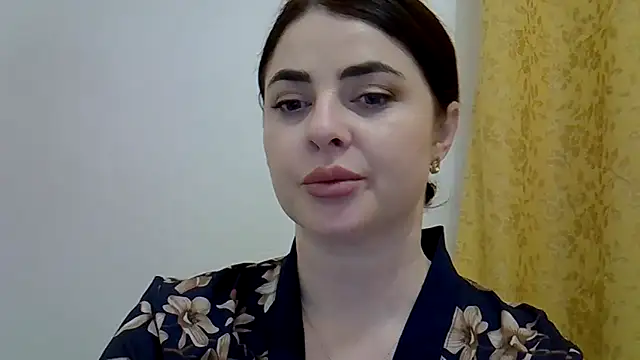 Darkroseq online show from December 19, 2025, 6:21 pm