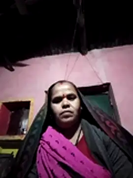 Snapshot of Qxjiya chatting on November 29, 2025, 2:50 pm Qxjiya online show from November 29, 2025, 2:50 pm