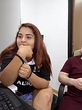 Labellaca online show from November 27, 2025, 6:19 pm