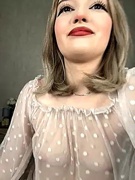 YunnaTyan online show from November 23, 2025, 1:10 pm