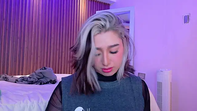 Snapshot of GabyRose9 chatting on February 10, 2026, 7:57 pm GabyRose9 online show from February 10, 2026, 7:57 pm