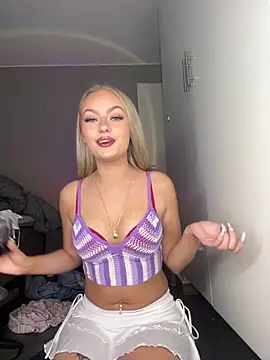 linafuntime online show from November 27, 2025, 8:20 pm