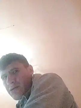 uiuftyrrtydre online show from November 19, 2025, 4:56 am