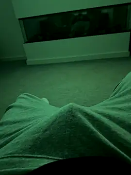 Snapshot of -bfc1882- chatting on November 23, 2025, 9:14 pm -bfc1882- online show from November 23, 2025, 9:14 pm