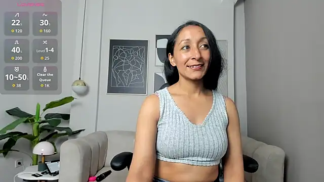 Snapshot of Violet_Kumar chatting on November 21, 2025, 8:19 pm Violet Kumar online show from November 21, 2025, 8:19 pm